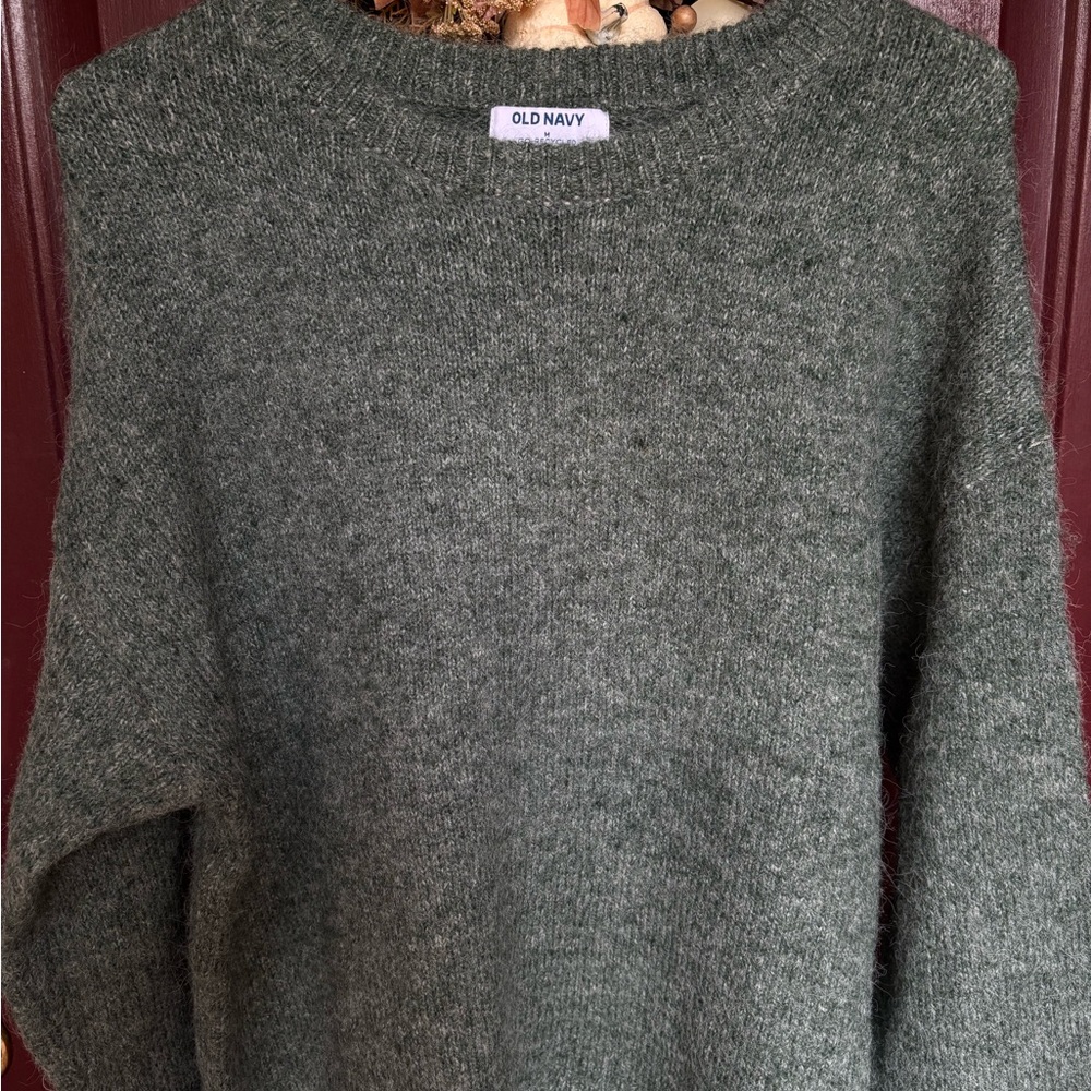 Old Navy Women's Green Sweater